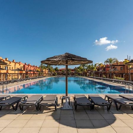 Luxury Apartment, Marina, Beach & Pool Портіман Екстер'єр фото